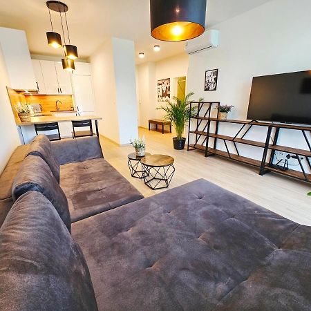 2 Room Apartment, New Building, Bosakova Street, 28 Pozsony Kültér fotó