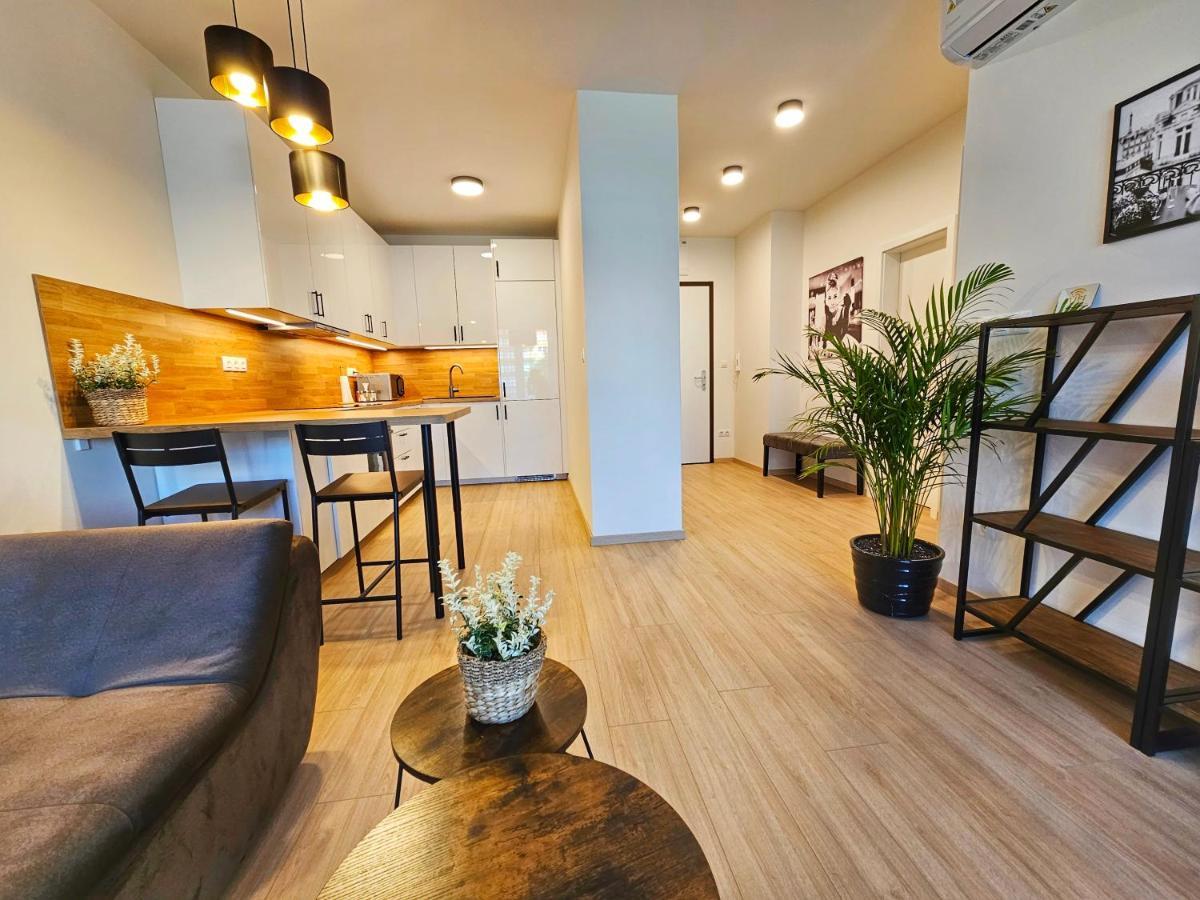 2 Room Apartment, New Building, Bosakova Street, 28 Pozsony Kültér fotó